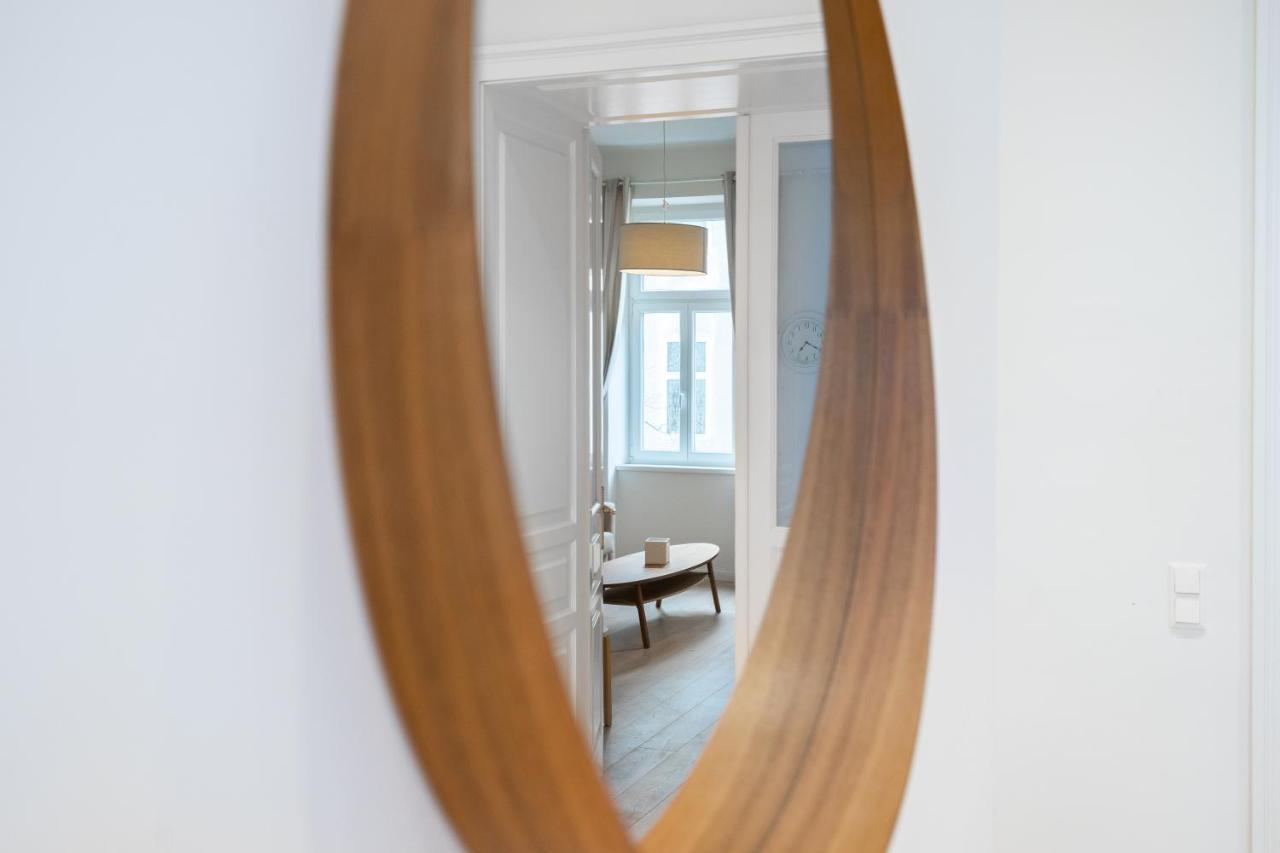 Modernes Apartment Im Charmanten Cottage Viertel Вена Экстерьер фото