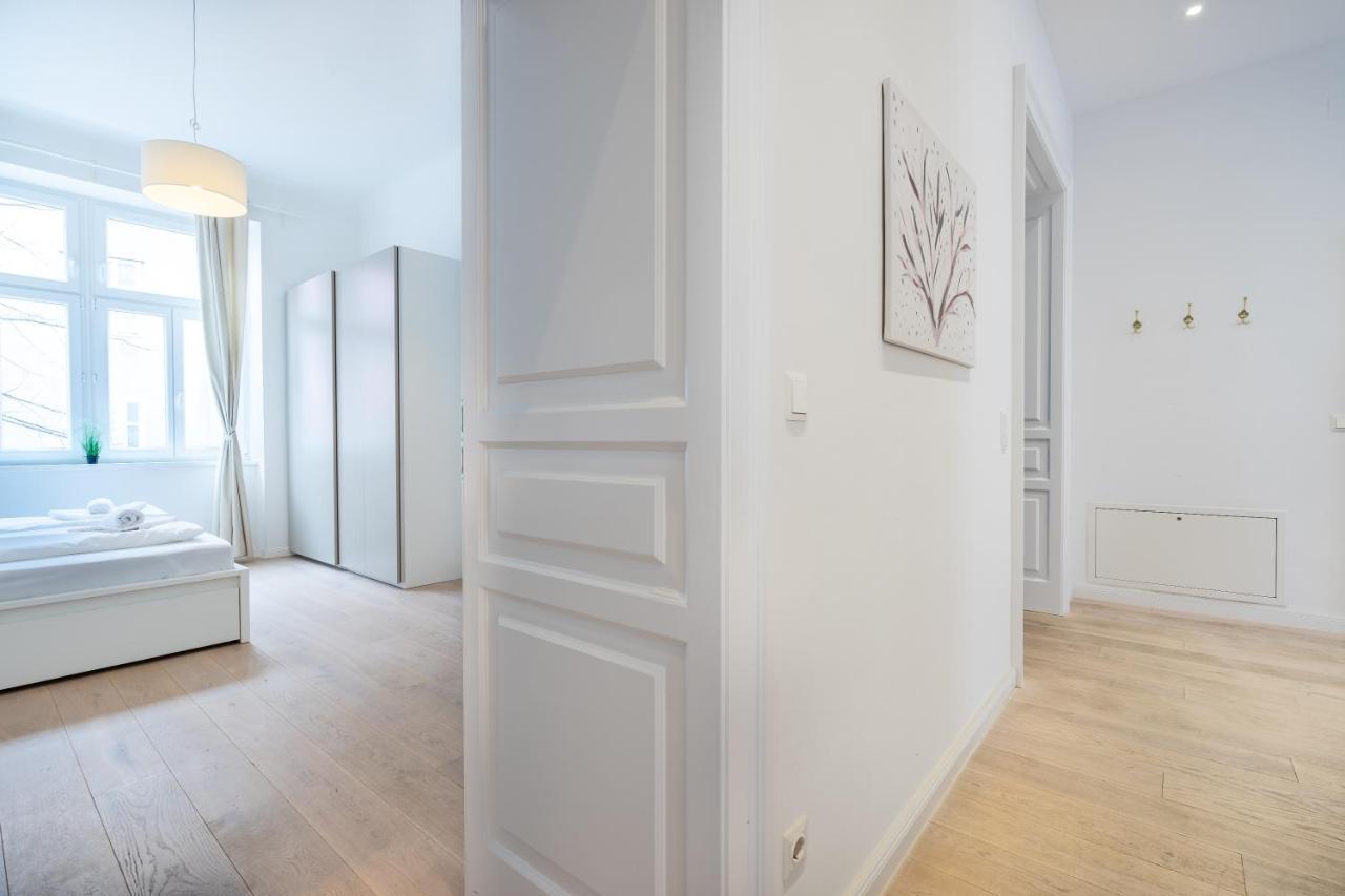 Modernes Apartment Im Charmanten Cottage Viertel Вена Экстерьер фото